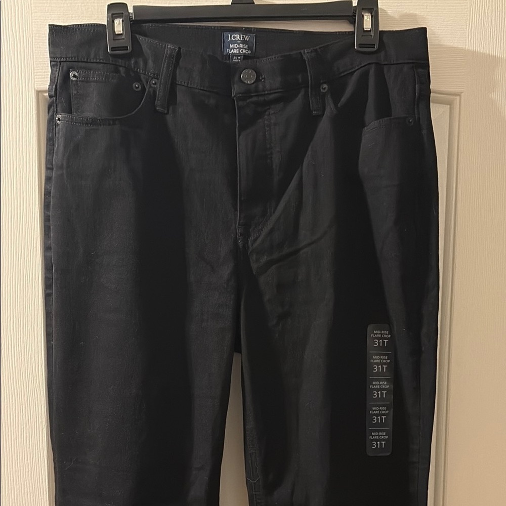 J. Crew NWT Mid-Rise Flare Crop black size 31T‎